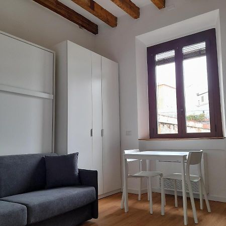Flat In Milano, Porta Romana Eksteriør billede